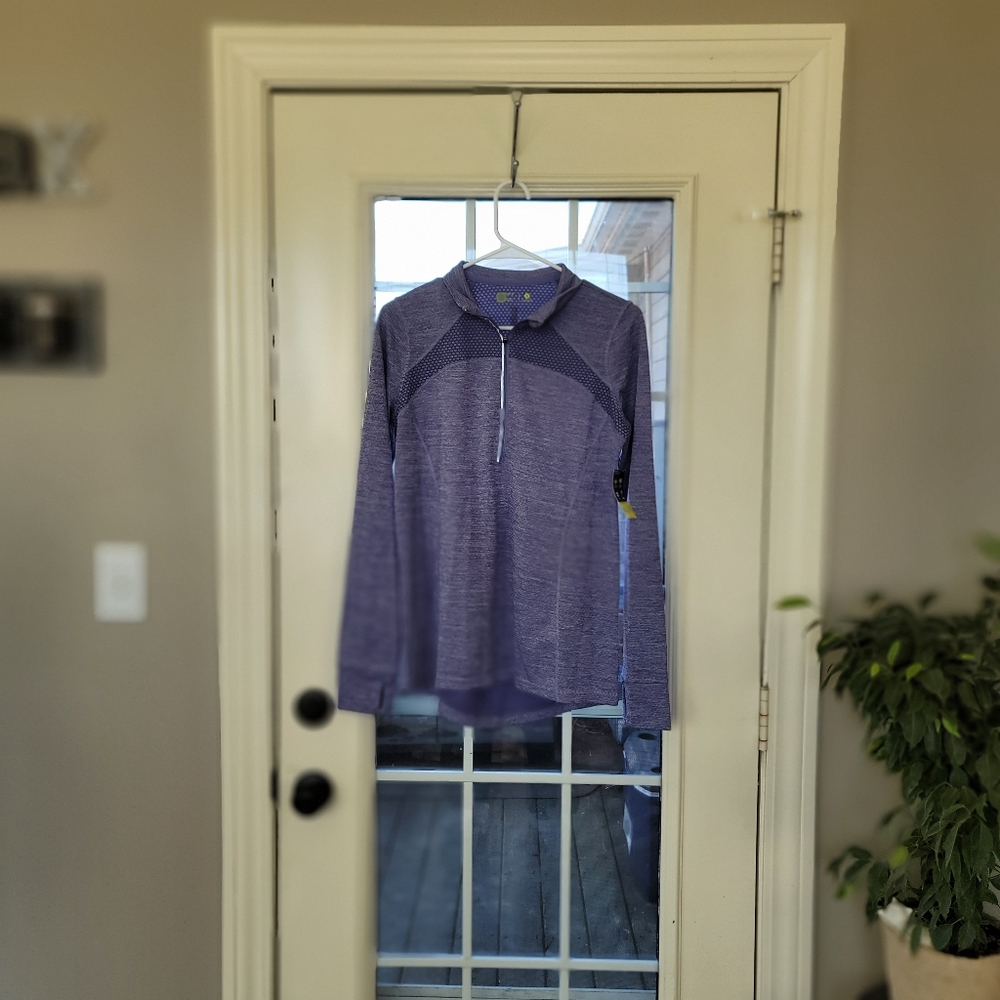 NWT Xersion skipper blue M slim fit, stretch, quick dri workout - Picture 3 of 11